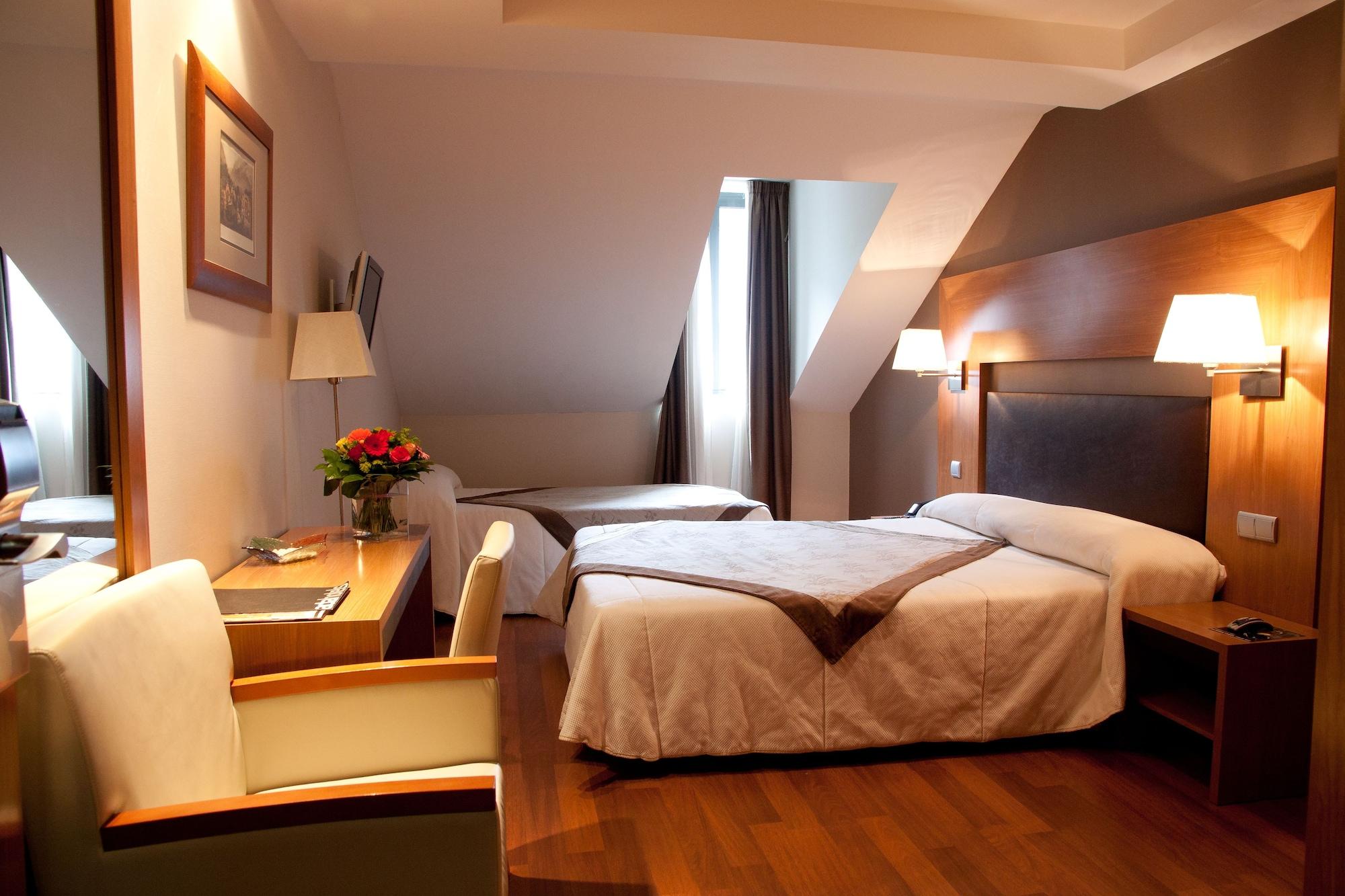 Bagnères-de-Luchon Alti Hotel מראה חיצוני תמונה