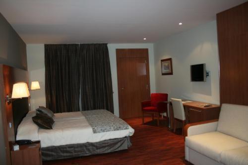 Bagnères-de-Luchon Alti Hotel מראה חיצוני תמונה